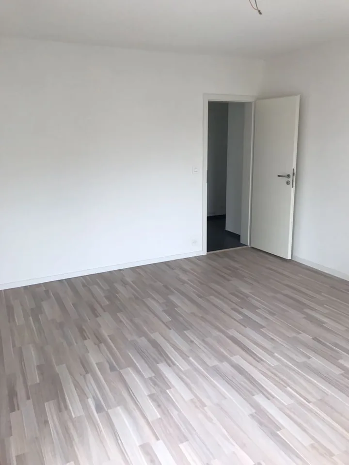 Helle 3-Zimmer-Wohnung an bester Lage – Zwei Balkone und moderne Ausstattung!