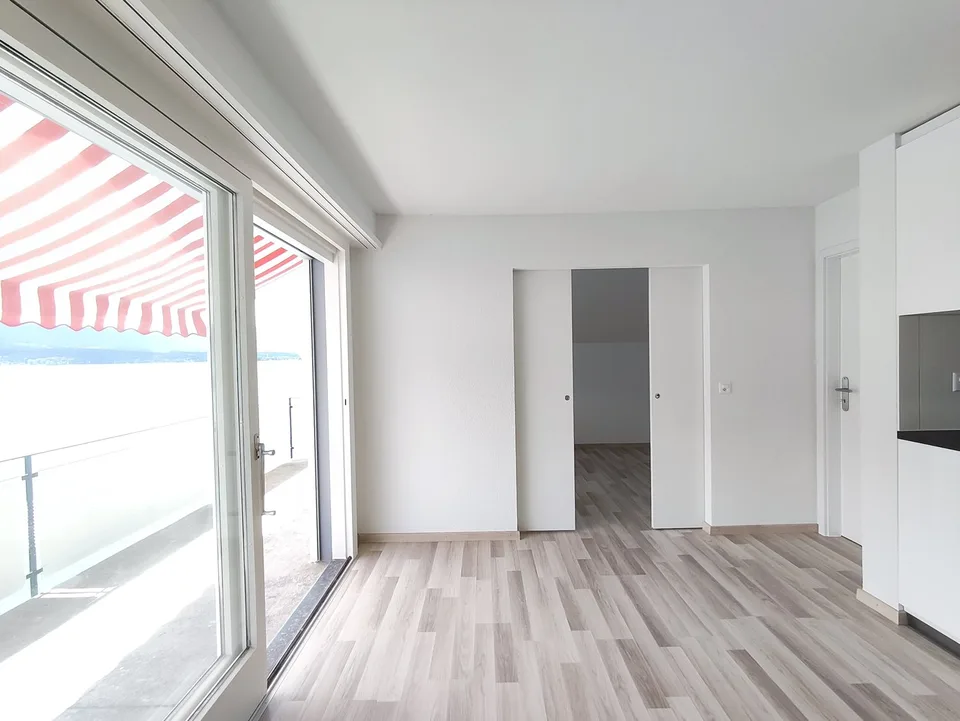 Charmante 3-Zimmer-Wohnung mit Seeblick in Oberhofen am Thunersee