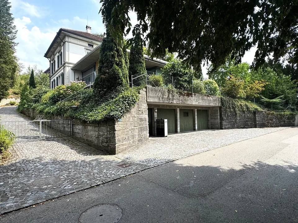 Dream villa built in 1885, renovated/expanded in 2007, Bollbergstr. 6, Lenzburg