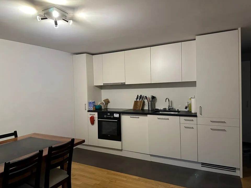 03899 - Appart. 3 PCES - Rue d'Or 16 - FRIBOURG