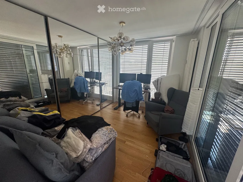 Bright 3.5-Room Apartment with Terrace in Prime Zürich 8008 Location