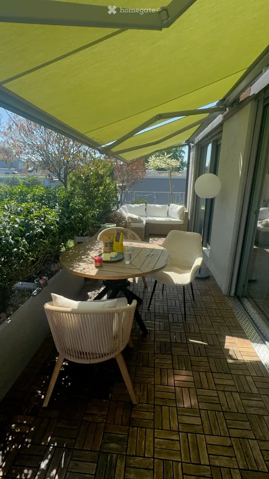 Bright 3.5-Room Apartment with Terrace in Prime Zürich 8008 Location