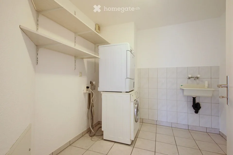 Appartement 3.5 pièces au centre de Siebnen