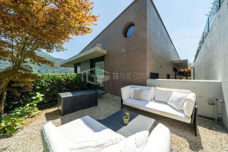 Appartement élégant de 4 pièces avec jardin et vue sur le lac