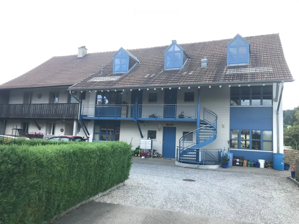 Leuggern - Share our 3-family house with us!