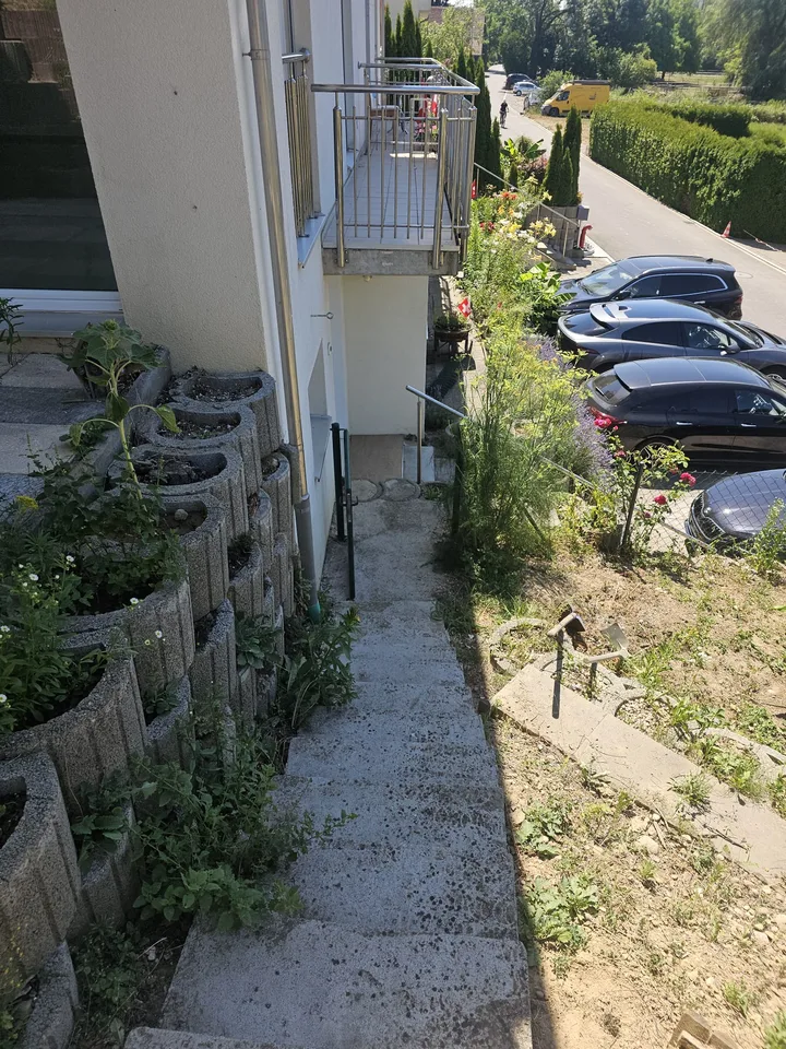 Charming 6.5-room semi-detached house in Othmarsingen – Modern, Family-friendly, and Quiet