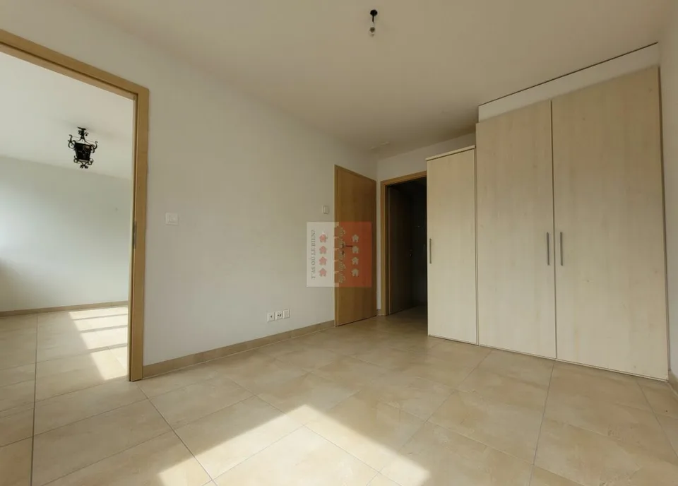 3 pezzi disponibili immediatamente a Martigny