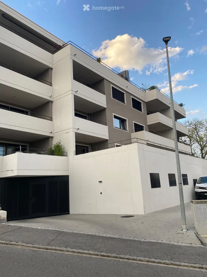 4,5-Zimmer-Wohnung  zu vermieten in Rebstein SG 9445