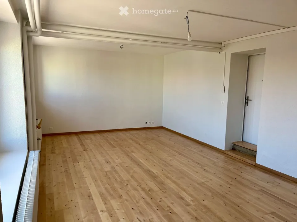 Bright and quiet studio near Neuchâtel train station