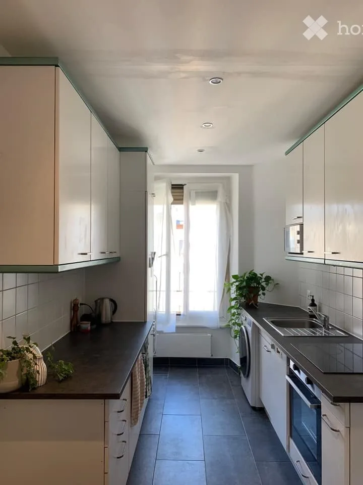 1 chambre meublé, 50 m², dans un coin calme des Pâquis