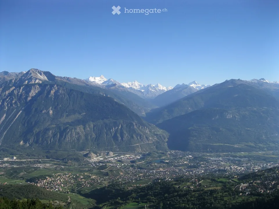 Chaleureux 2.5 pièces avec balcon plein sud Vue panoramique