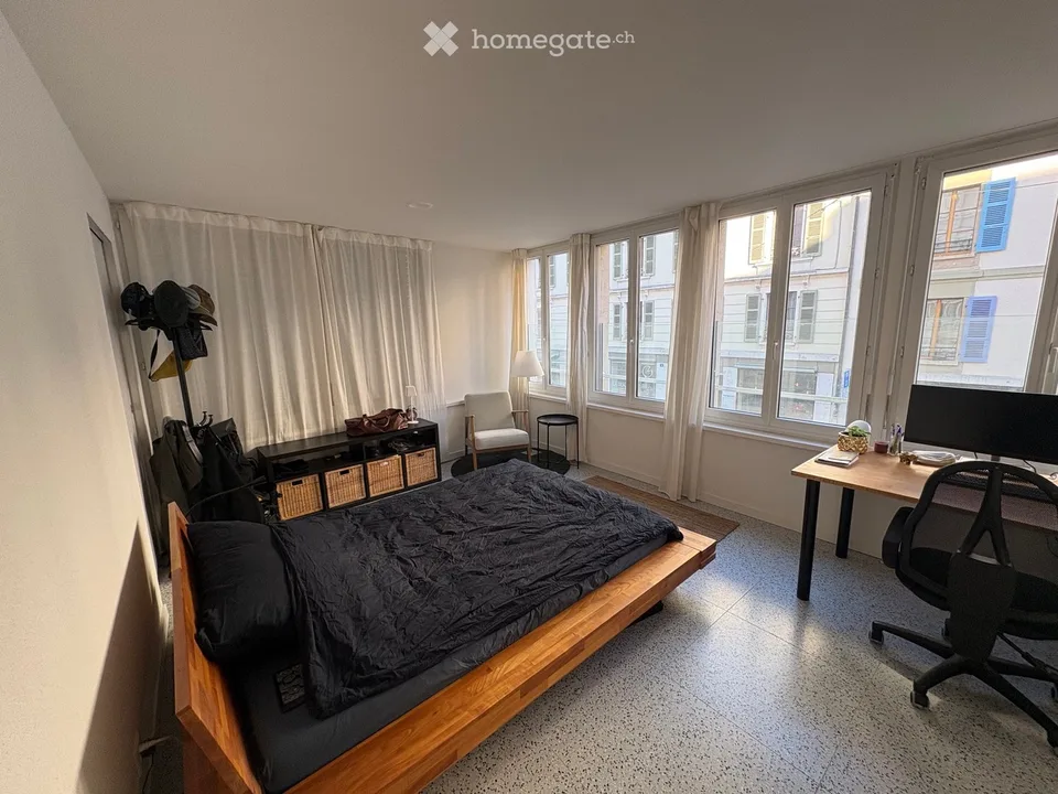 Appartement 2 pièces  Centre Ville / Rue de Grenus
