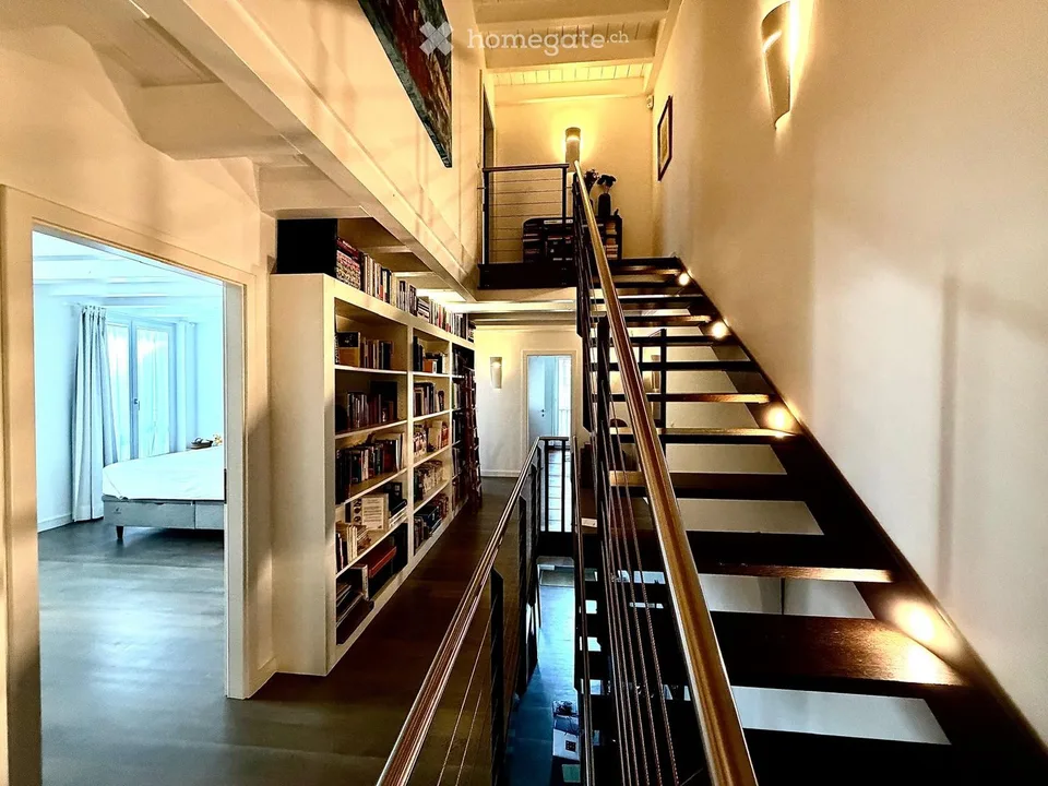 SPECTACULAIRE TRIPLEX DANS UNE MAISON DE VILLAGE AU COEUR DU PETIT-LANCY