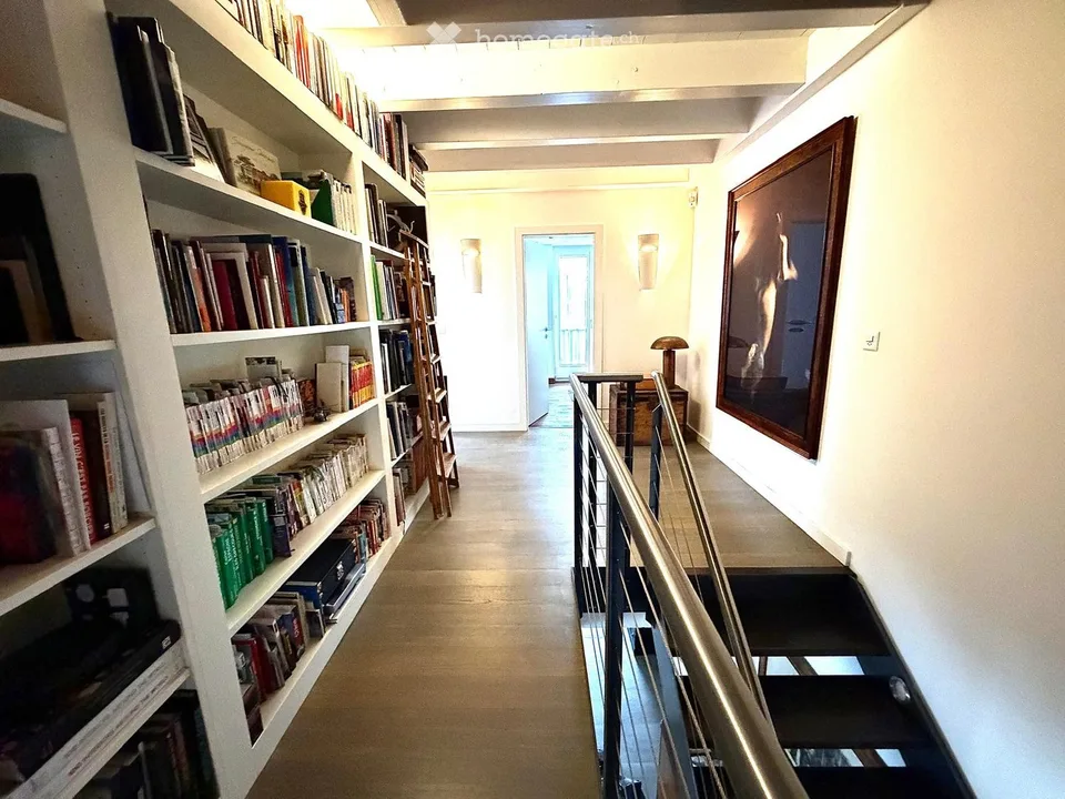 SPECTACULAIRE TRIPLEX DANS UNE MAISON DE VILLAGE AU COEUR DU PETIT-LANCY
