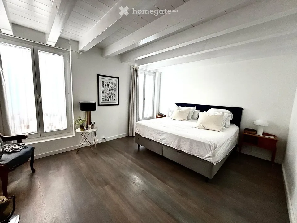SPECTACULAIRE TRIPLEX DANS UNE MAISON DE VILLAGE AU COEUR DU PETIT-LANCY