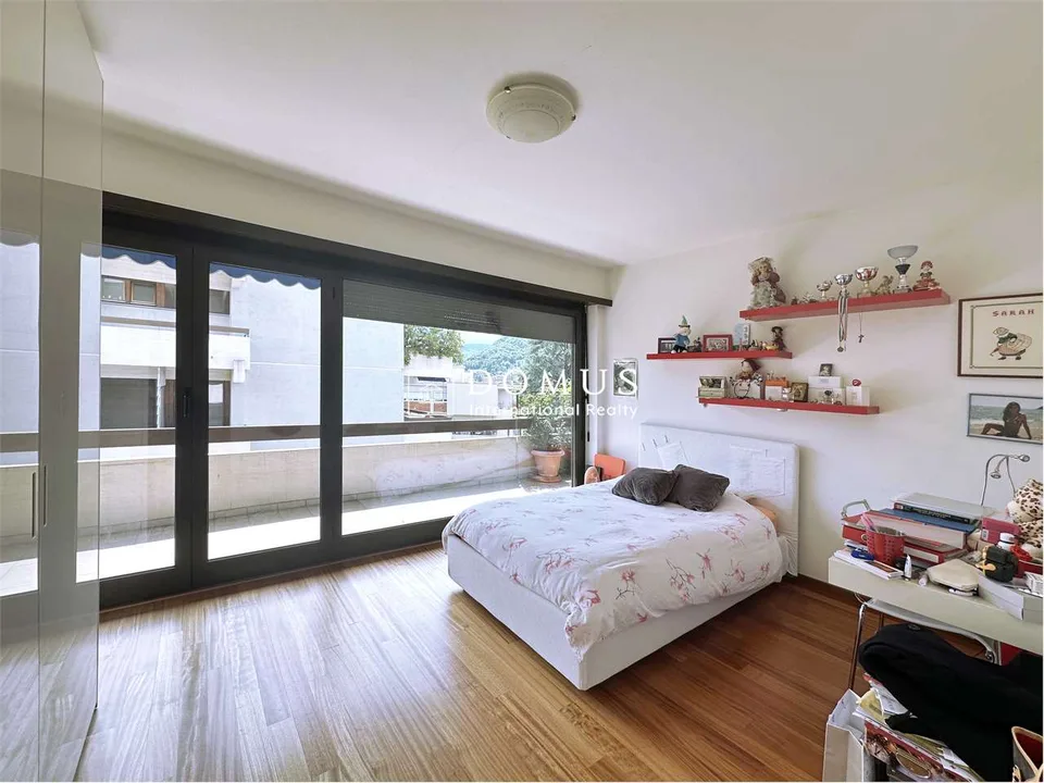 Geräumige 5.5-Zimmer-Wohnung im Herzen von Lugano
