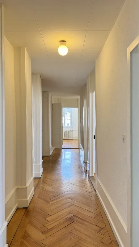 4 Zimmer hell bei Bahnhof, 89 m², Aufzug | La Chaux-de-Fonds