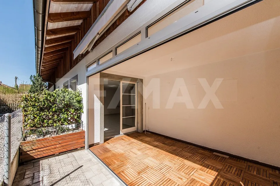 Sunny 5-room corner house in central location