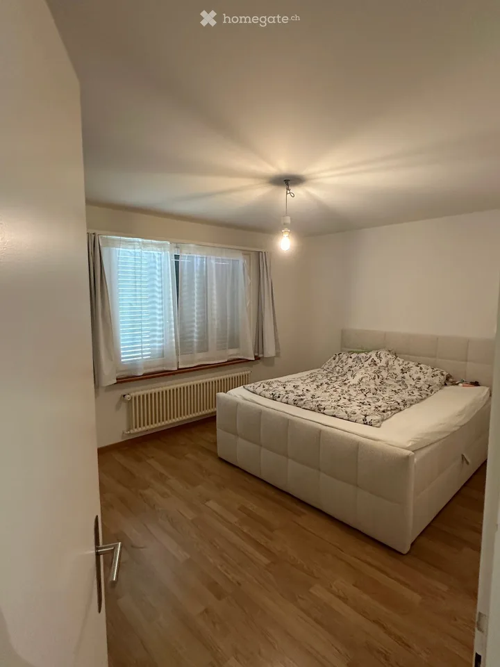 Charmante 3-Zimmer-Wohnung an der Seestrasse in Meilen – sofort verfügbar!