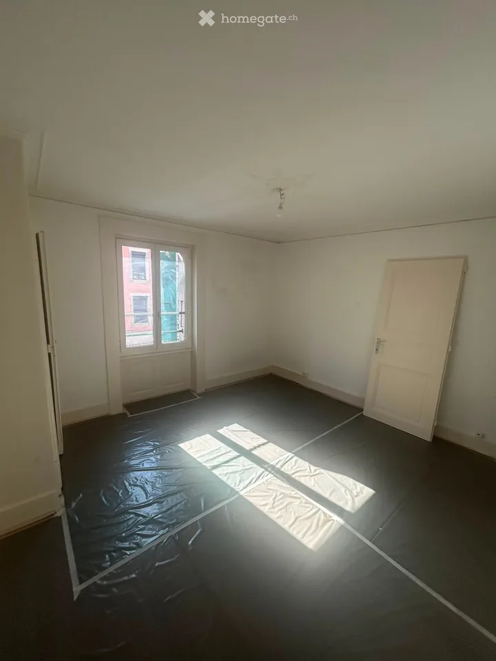 URGENT 5 rooms new in Plainpalais