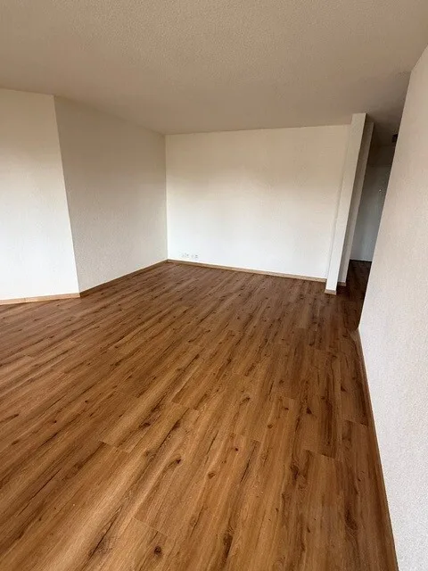 Erstvermietung: Stilvolle, hochwertige Wohnung neu bezugsbereit!
