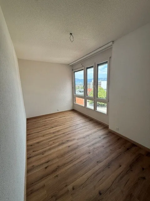 Erstvermietung: Stilvolle, hochwertige Wohnung neu bezugsbereit!