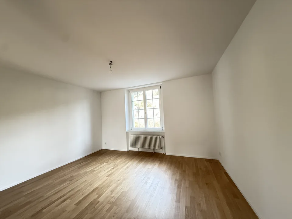 First-time rental near Zwingen Castle - For couples, shared flats or singles