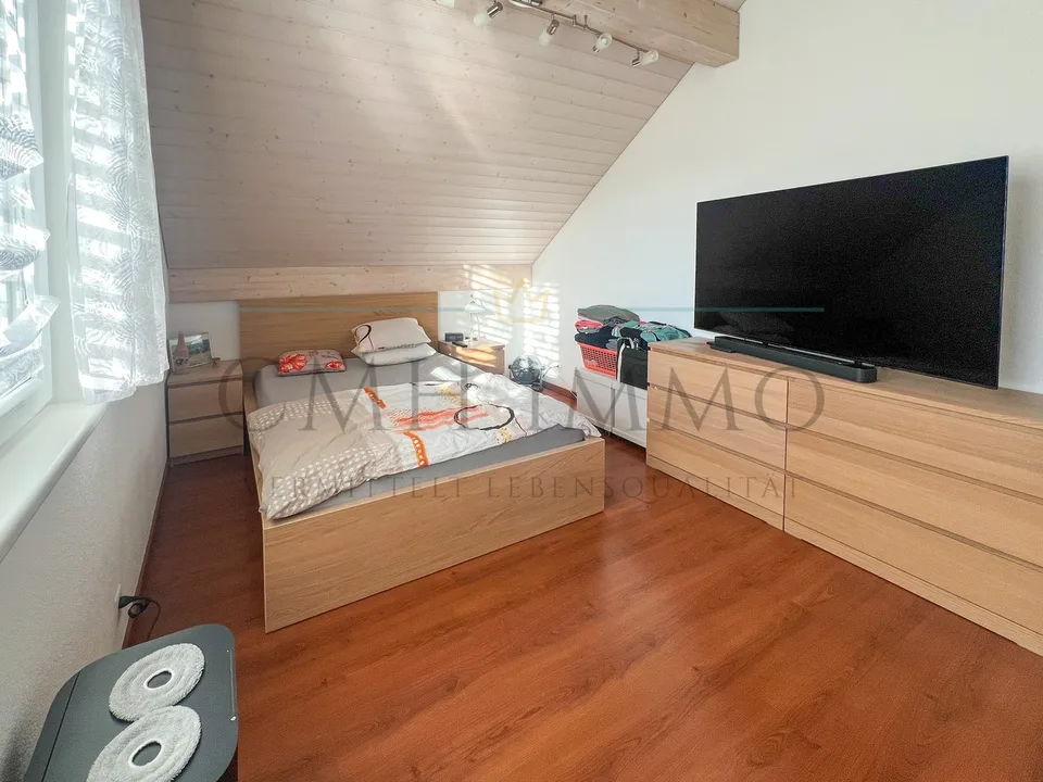 Traumhafte Attika Wohnung mit Doppelgarage und direktem Liftzugang.