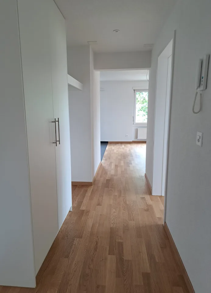 Neu renovierte Wohnung im Zentrum von Köniz