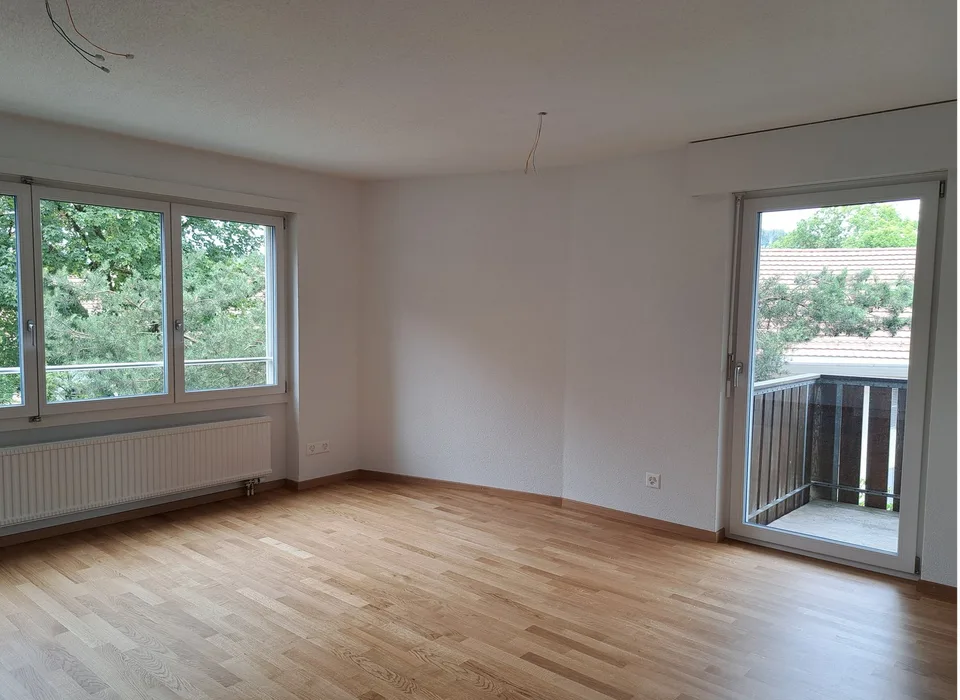 Neu renovierte Wohnung im Zentrum von Köniz