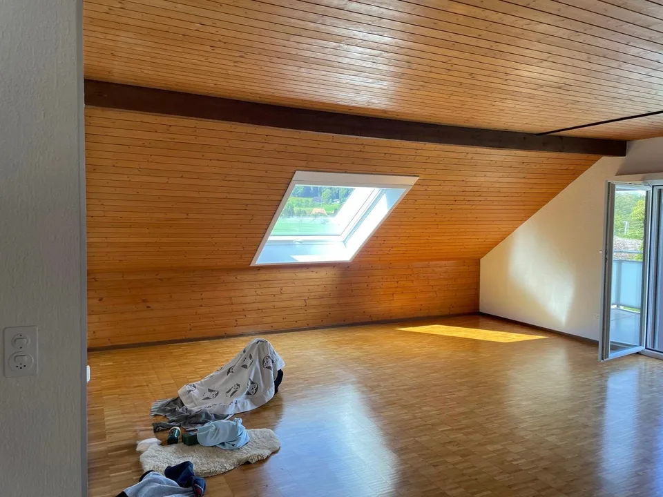 Appartamento accogliente di 3,5 locali con balcone