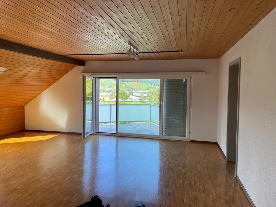 Gemütliche 3.5 Zimmerwohnung mit Balkon