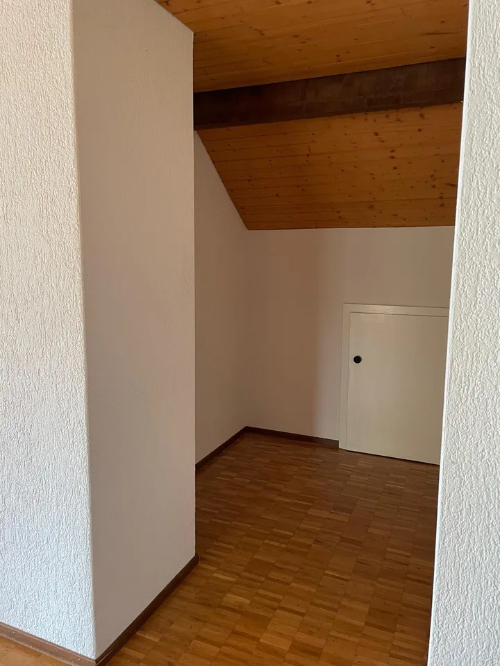 Appartamento accogliente di 3,5 locali con balcone