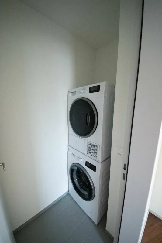 Appartement 3.5 pièces ultramoderne au cœur de Jona à louer