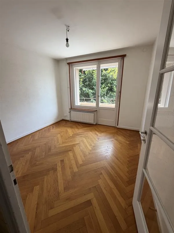 Vier-Zimmer-Wohnung mit Balkon in ruhiger Nachbarschaft
