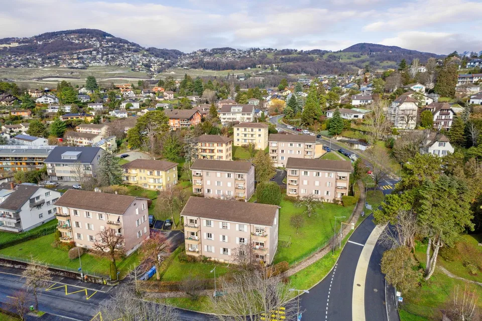 Appartement de 4 pièces avec balcon dans quartier calme