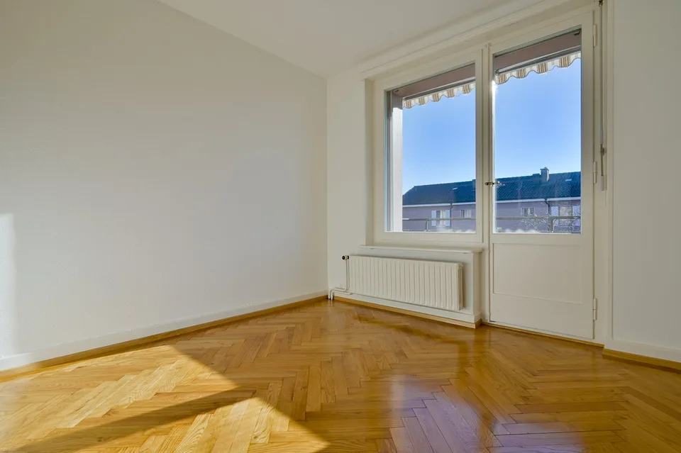 Vier-Zimmer-Wohnung mit Balkon in ruhiger Nachbarschaft