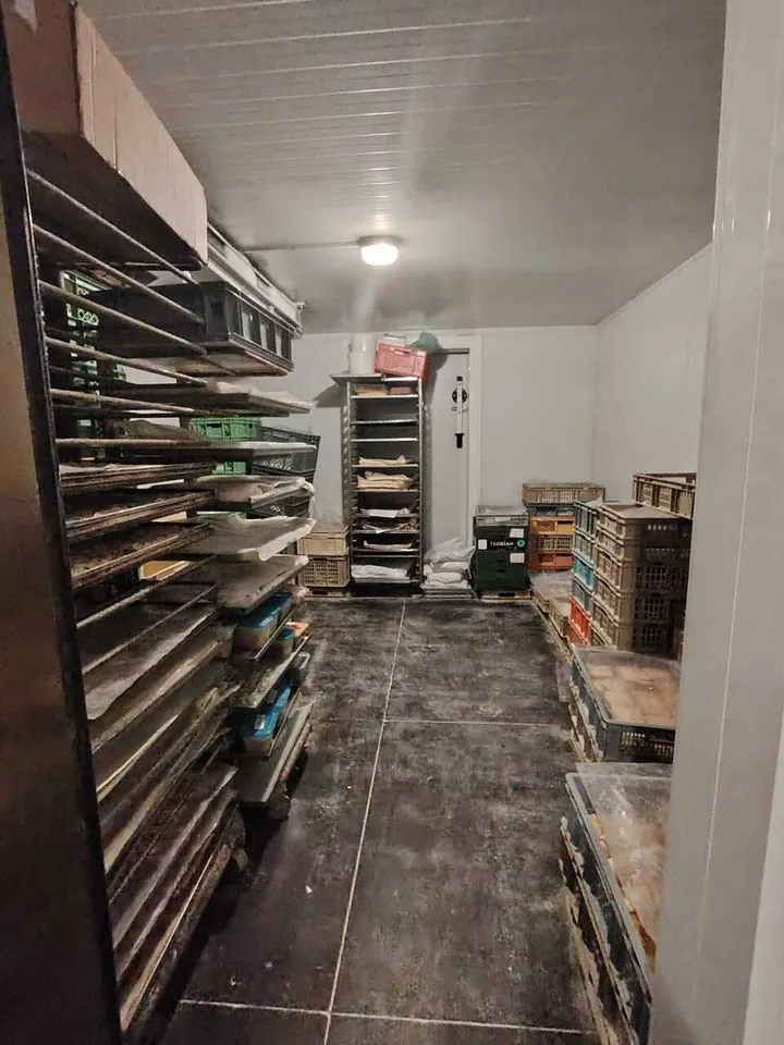 Zu übergeben - Bäckerei/Konditorei vollständig ausgestattet in Sion