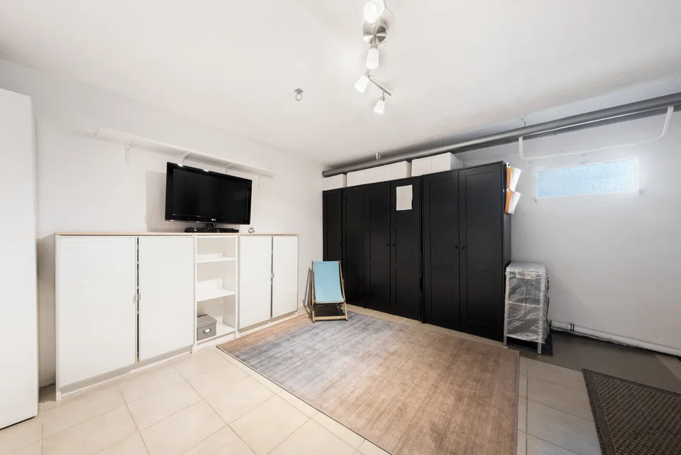 APARTMENT WITH TERRACE - PANORAMIC VIEW - BASEMENT - EXCLUSIVE