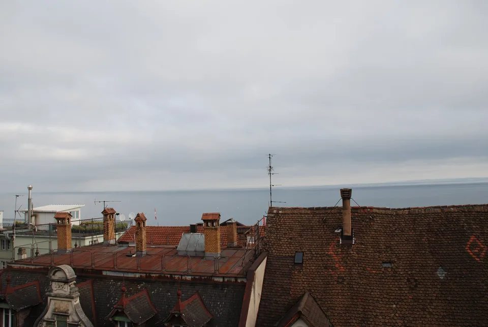 Charmante 3.5-Zimmer-Dachwohnung mit Seeblick in Rorschach
