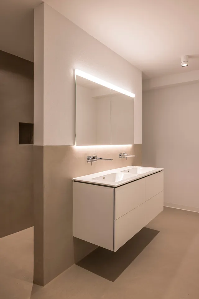 Premier occupant après rénovation totale de haute qualité – vivre à l'un des plus beaux points de vue de Berne