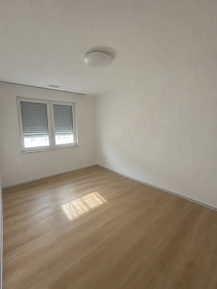 Moderne 4.5-Zimmer-Wohnung im 2. OG