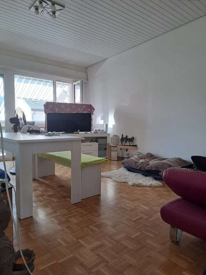 3.5-Room Apartment with Balcony in Riggisberg