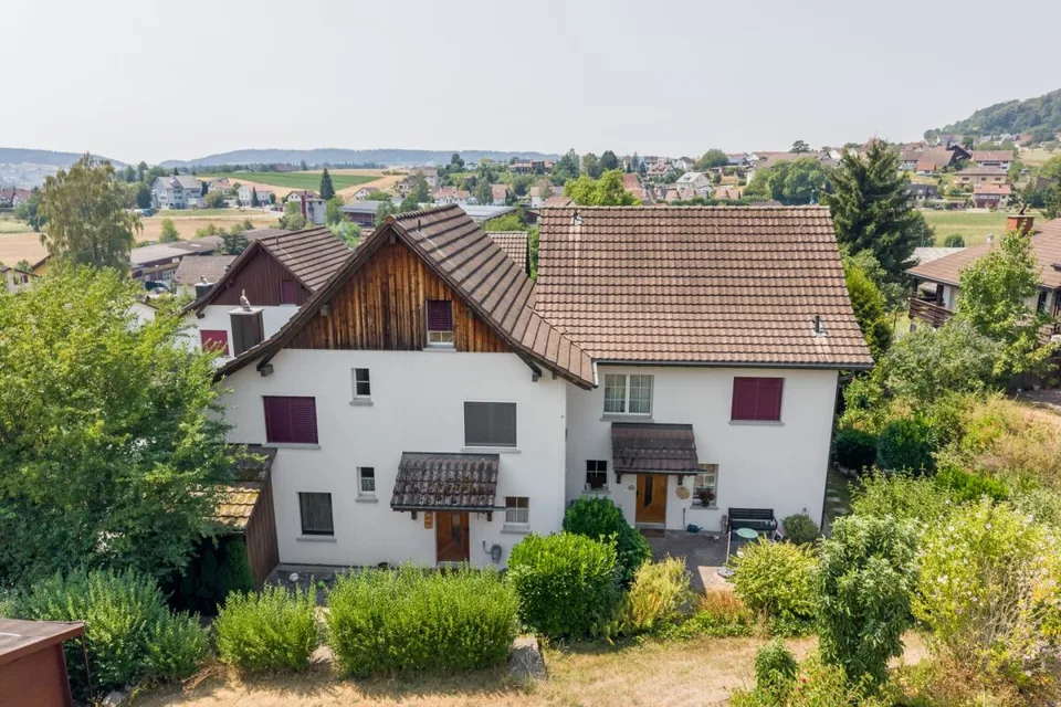 Casa familiare spaziosa e ben tenuta da rinfrescare