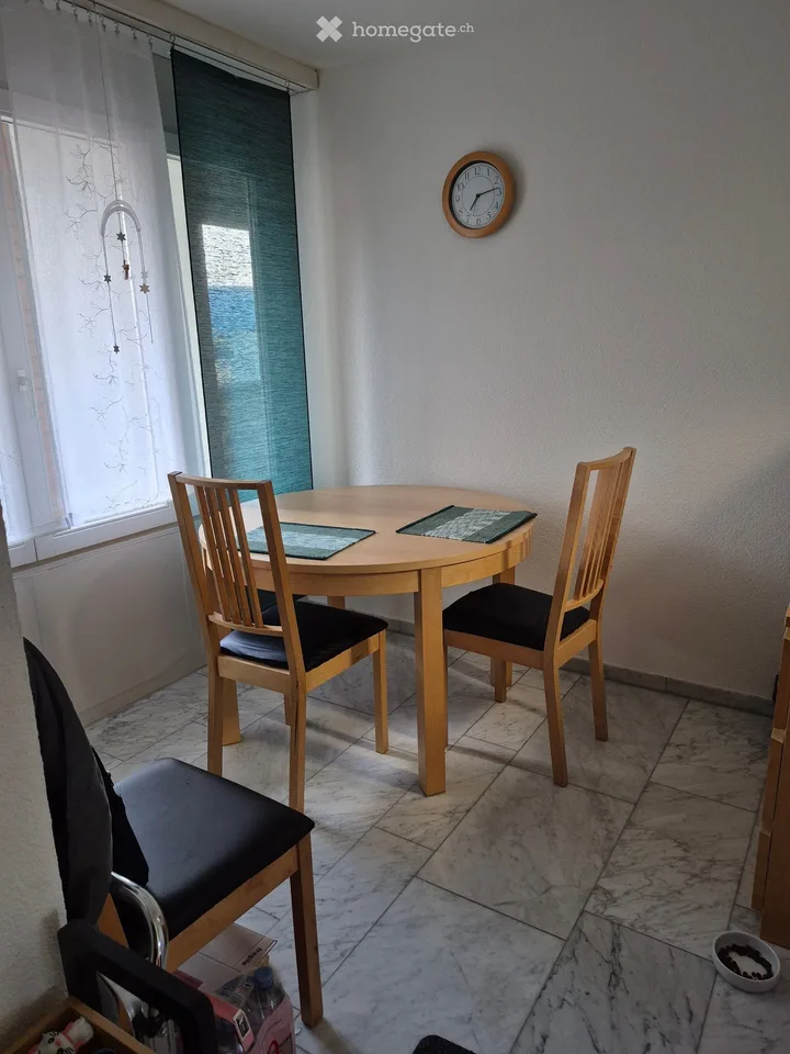 Incantevole appartamento maisonette 3.5 locali con 3 balconi a Spreitenbach