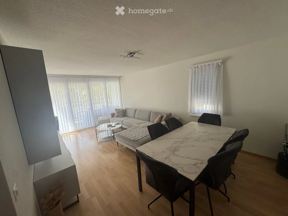Appartement 3 pièces lumineux avec balcon à Wettingen