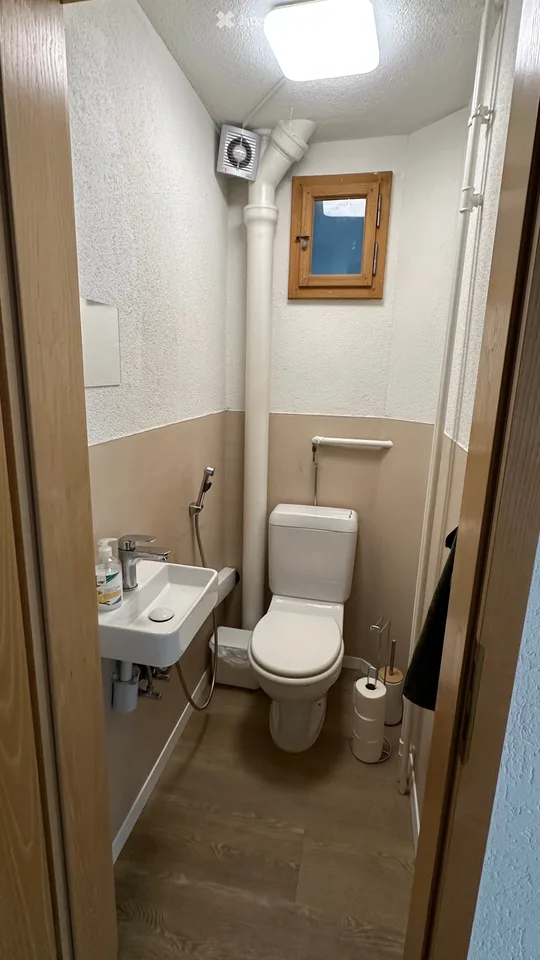 Spacious apartment in great location in Würenlos – available from November 1st