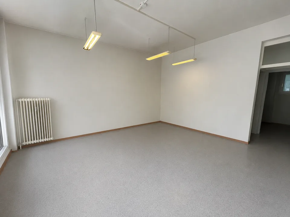 Commercial space in the beautiful Bäumlihofquartier