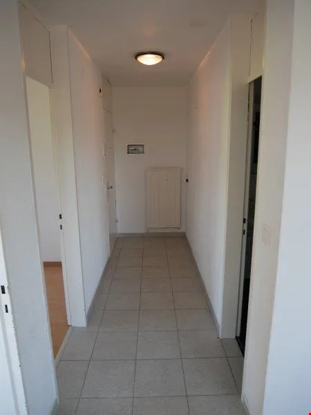Appartamento moderno 3.5 locali con balcone a Biel/Bienne