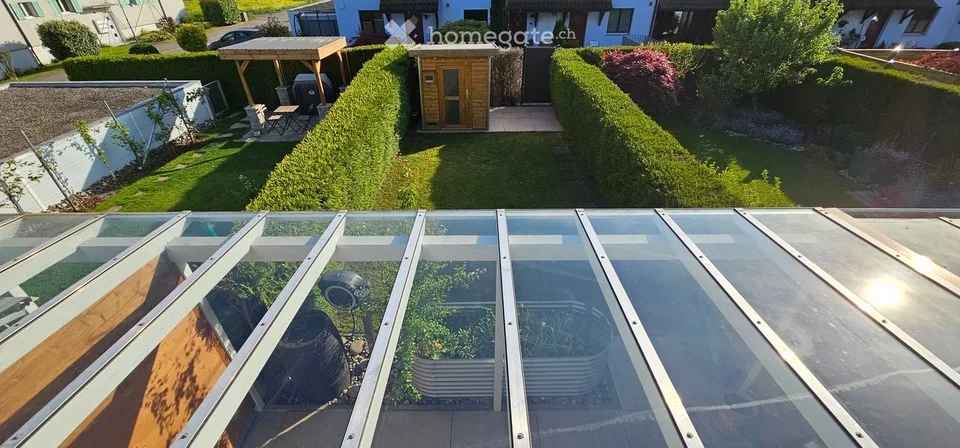 Family-friendly row house with garden, sauna, and hobby room